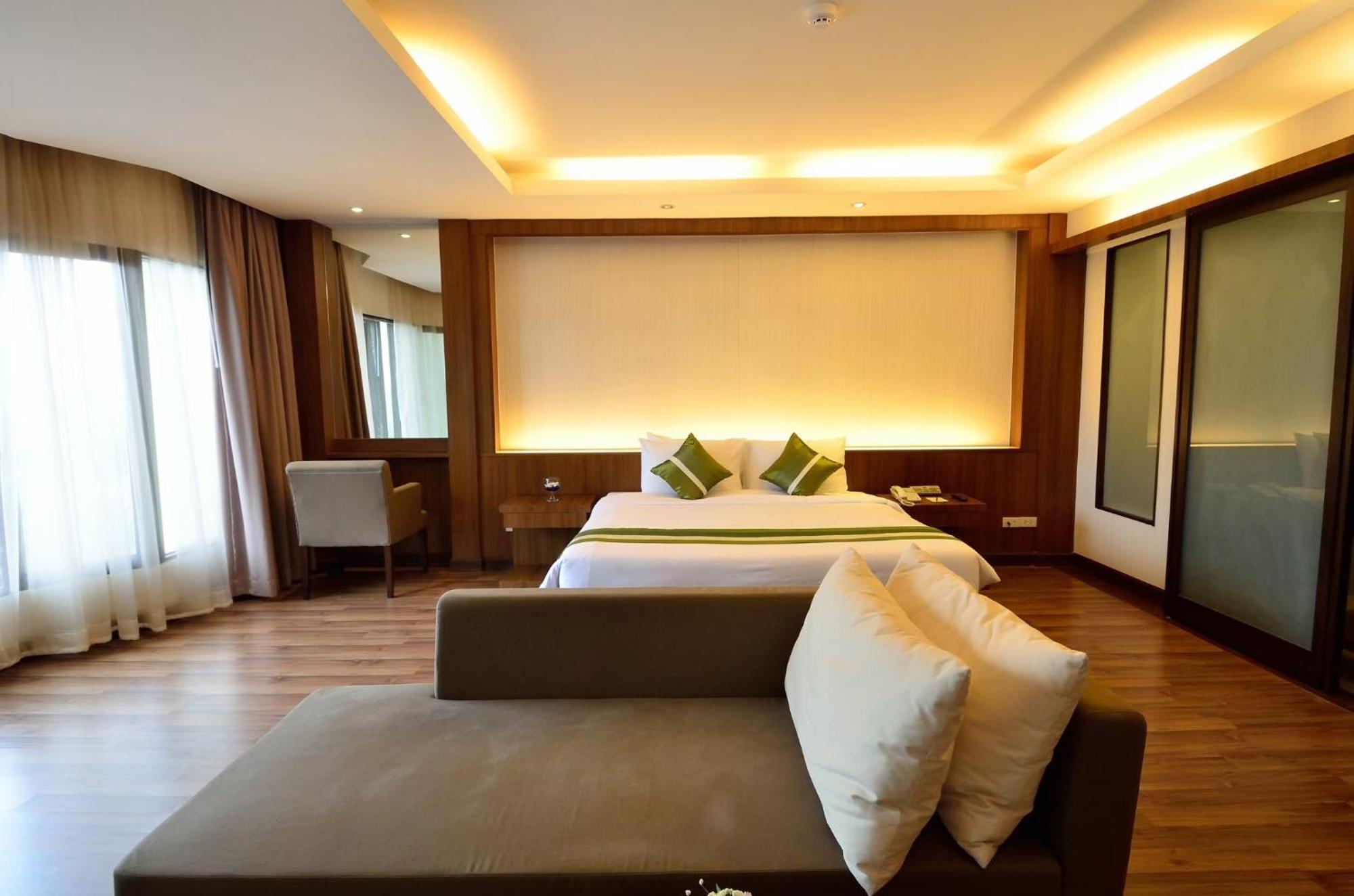 Chiangmai Grandview Hotel & Convention Center Chiang Mai Exteriör bild